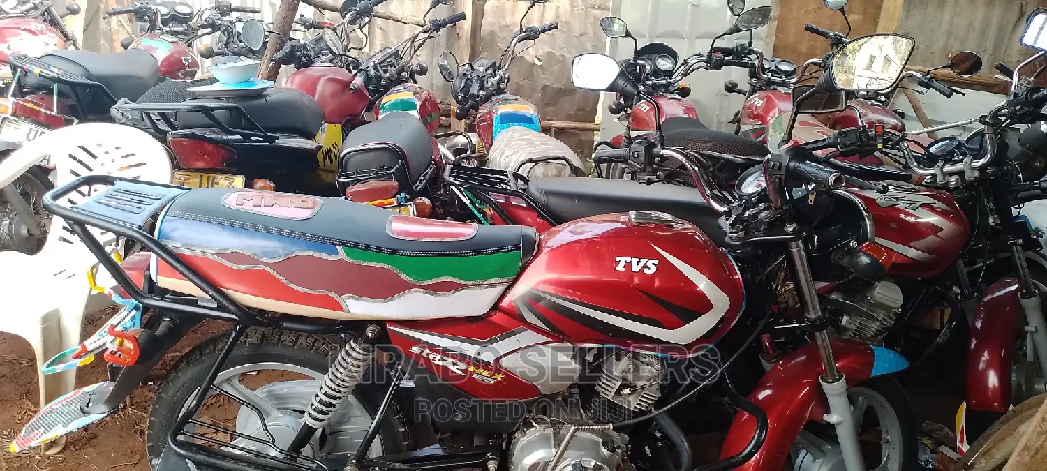 New TVS HLX 125 2023 Red