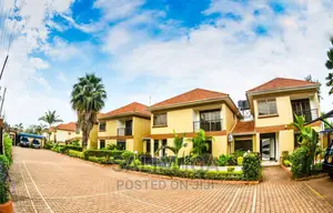 4bdrm Townhouse / Terrace in Kololo Property, Central Division