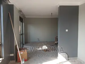 7bdrm Block of Flats in Munyonyo Heights, Central Division for sale