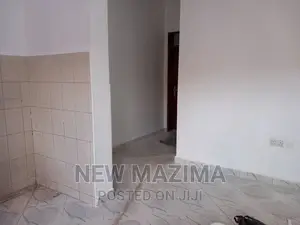 7bdrm Block of Flats in Munyonyo Heights, Central Division for sale