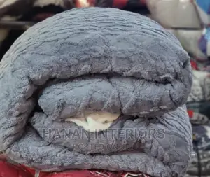 4pcs Woolen Duvets