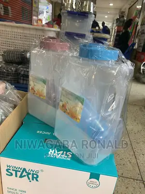 5l Fridge Bottle With 4 Plastic Glass