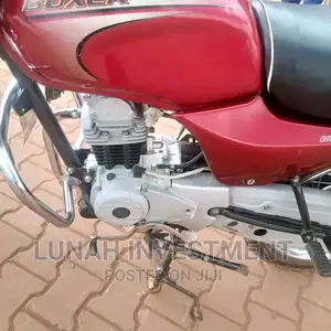 Bajaj Boxer 100 2023 Red