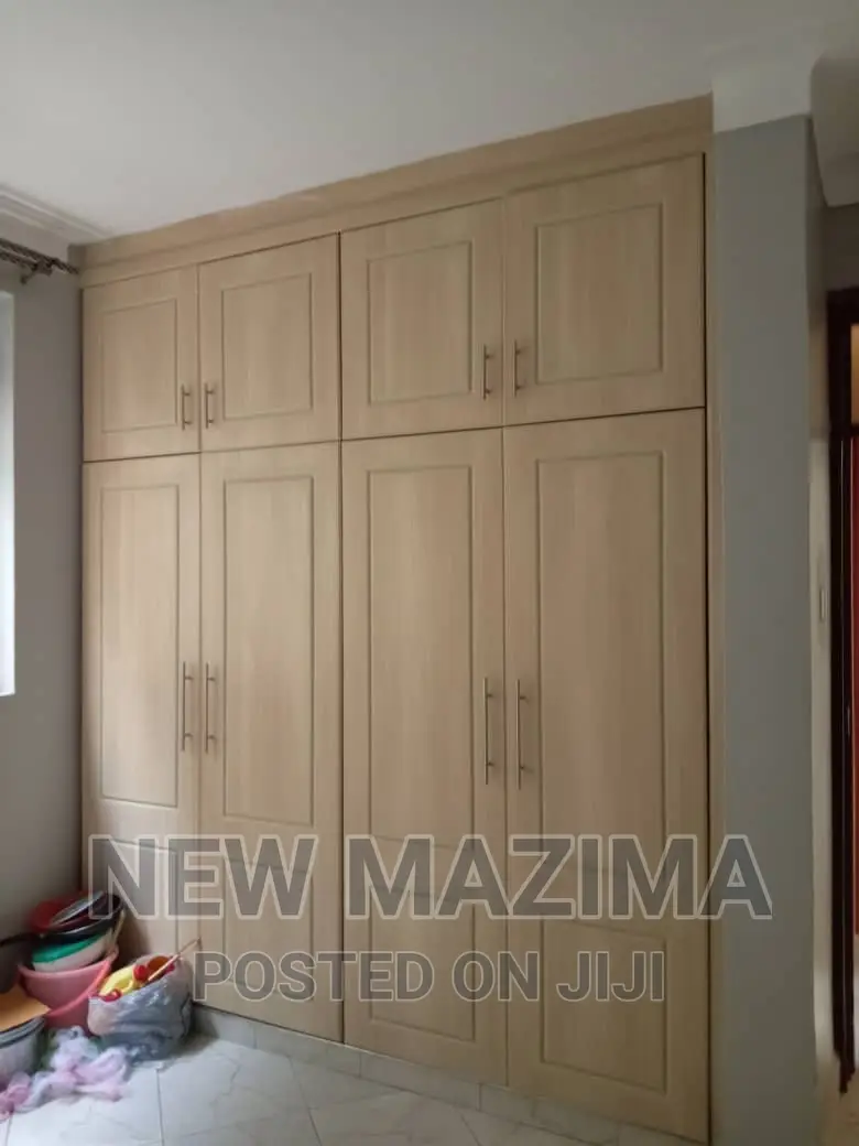 6bdrm Block of Flats in Makindye Kizungu, Central Division for sale