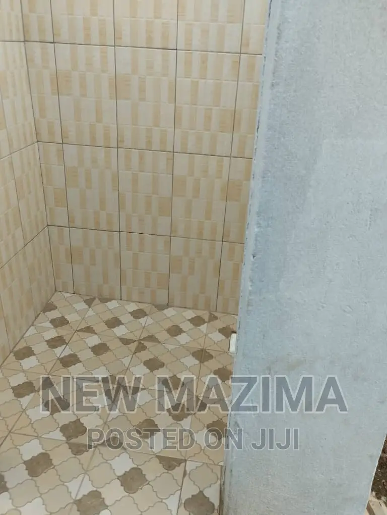 2bdrm House in Nsangi Town, Central Division for sale