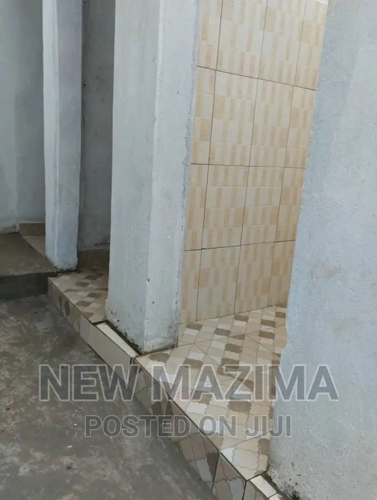 2bdrm House in Nsangi Town, Central Division for sale