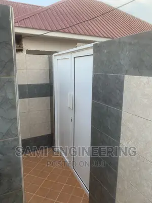 Aluminum Pannel Door Matuga