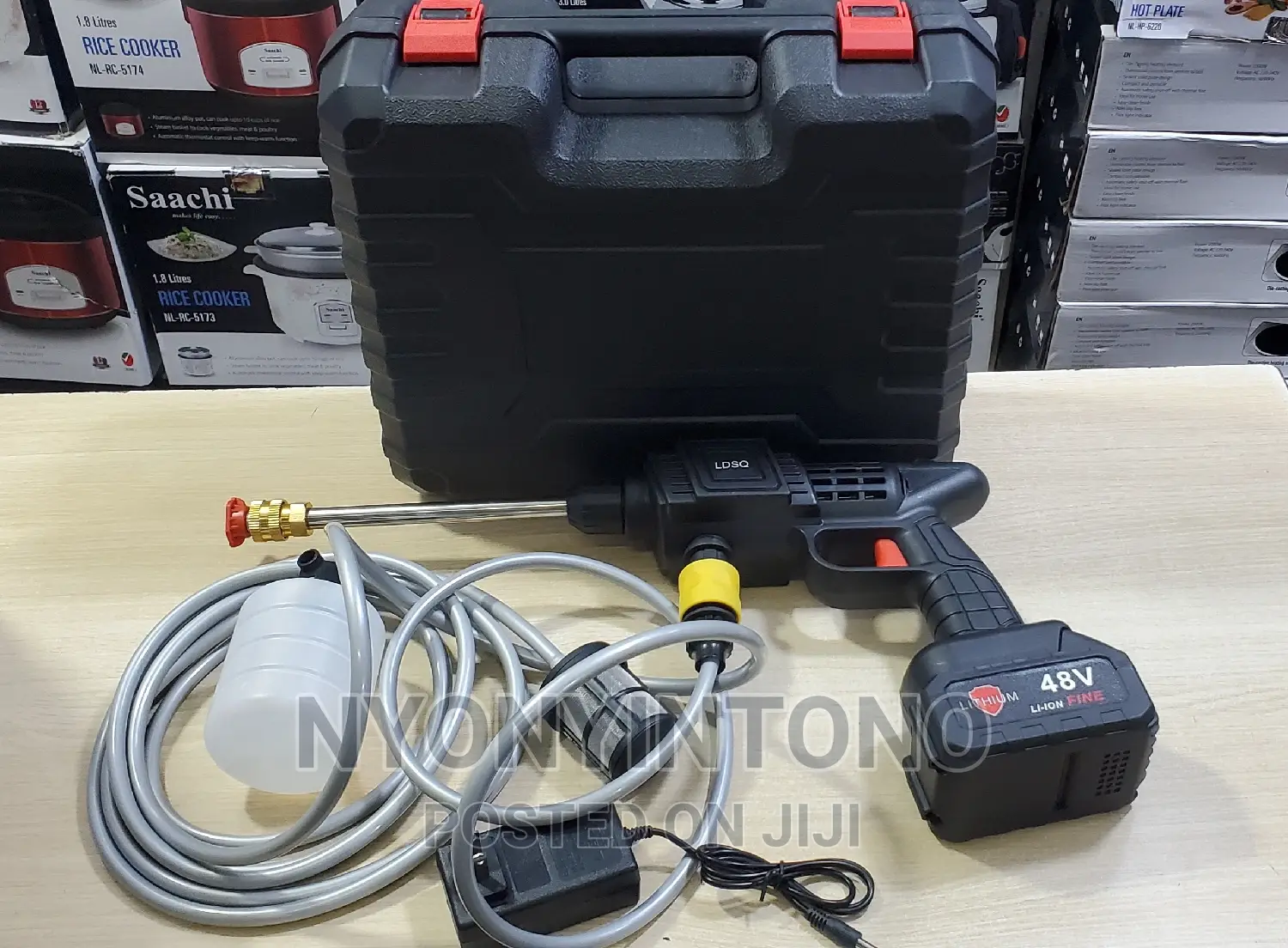 Rechargeable Hand Pressure Washer for Cars Animals Plants