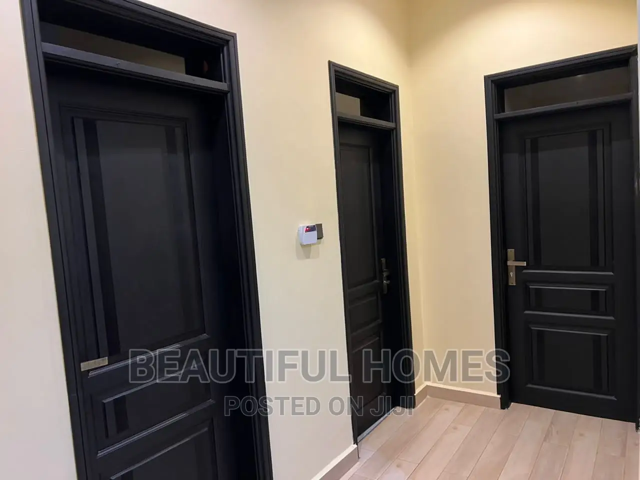 Furnished 6bdrm Mansion in Kiwatule Recreation, Nakawa for sale