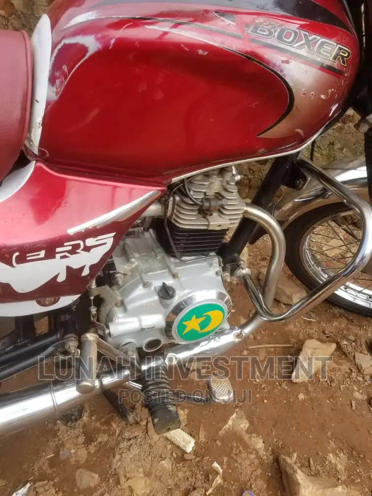 Bajaj Pulsar 150 2021 Red