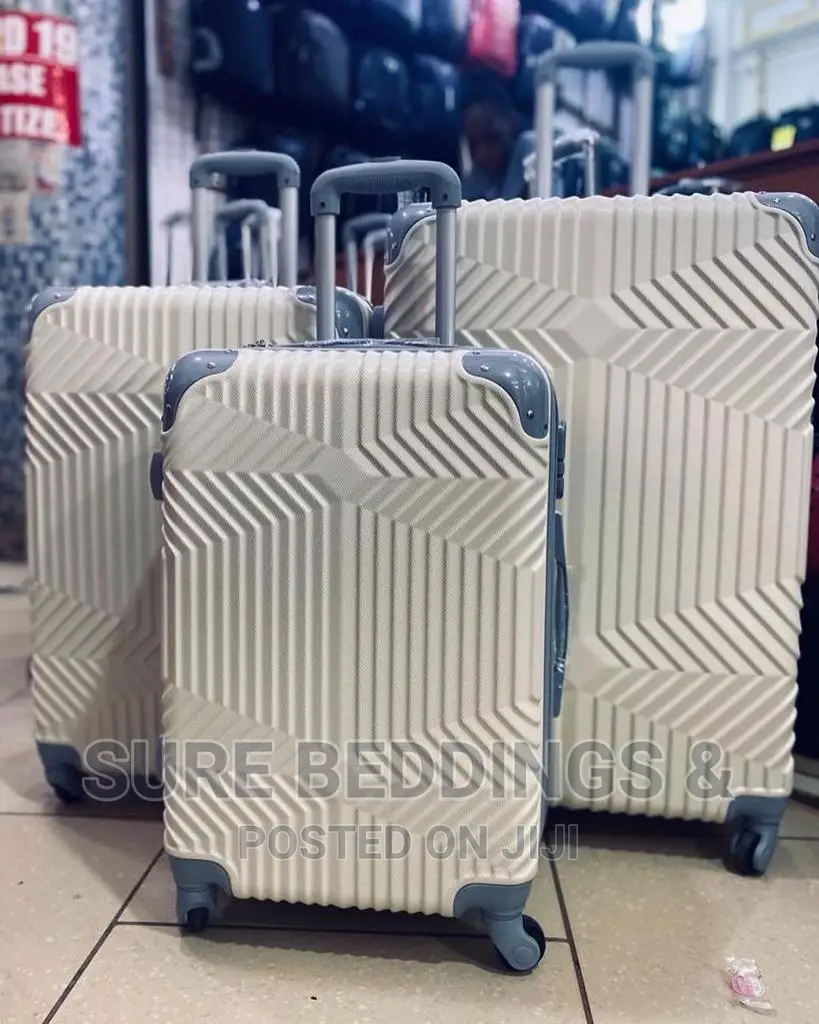 3 PCS Plastic Suitcase