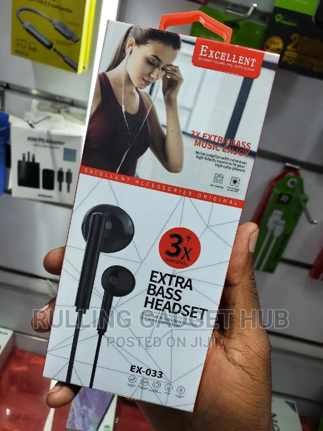 Excellent 3X Extra Bass Earphones - Black.
