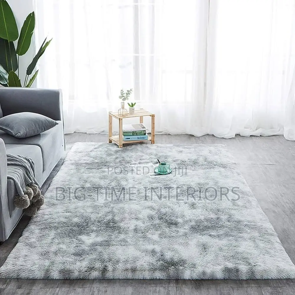 Fluffy Center Carpet Medium ( 1.5*2) Meters