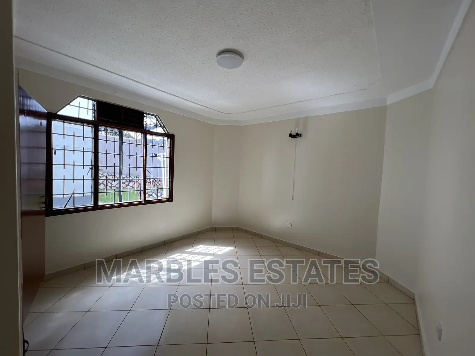 4bdrm Bungalow in Naguru, Central Division for rent