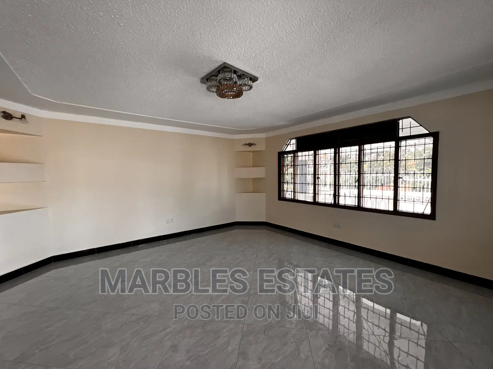 4bdrm Bungalow in Naguru, Central Division for rent