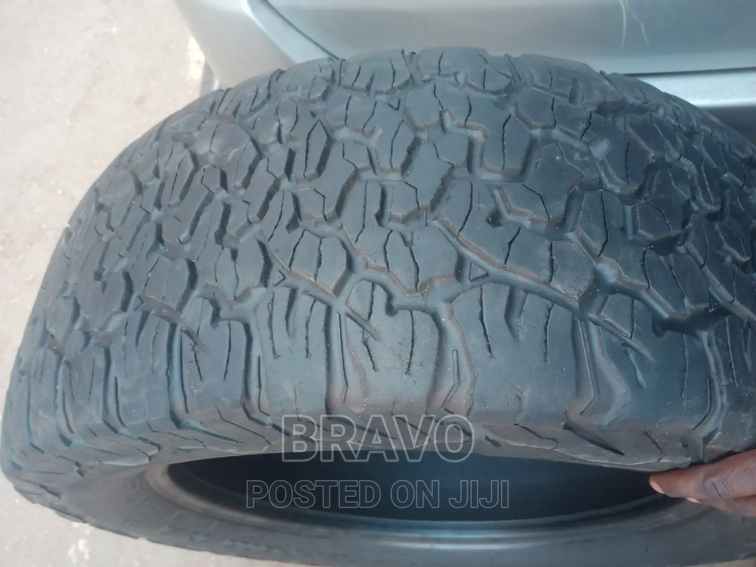 285/55r20 Bf Goodrich.