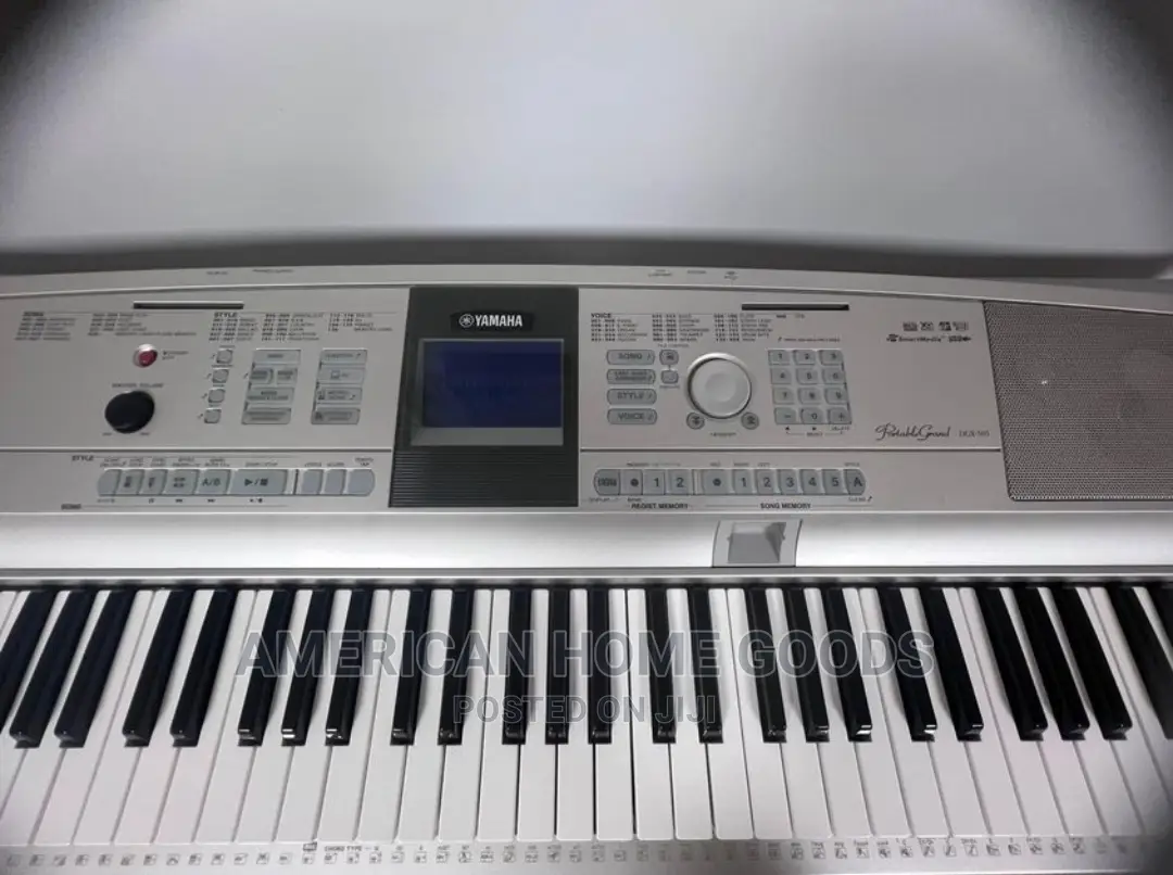 Yamaha DGX505, Professional 88 Key Portable Grand With Chair