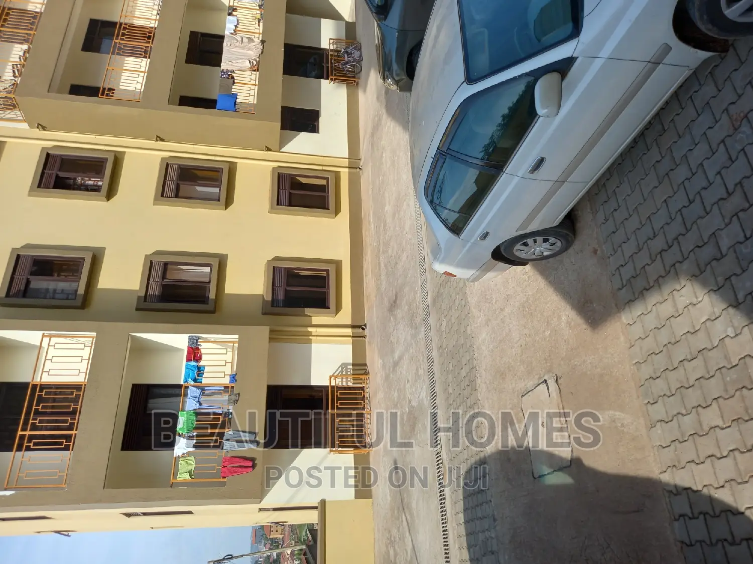 Furnished 3bdrm Condo in Kisaasi, Nakawa for sale