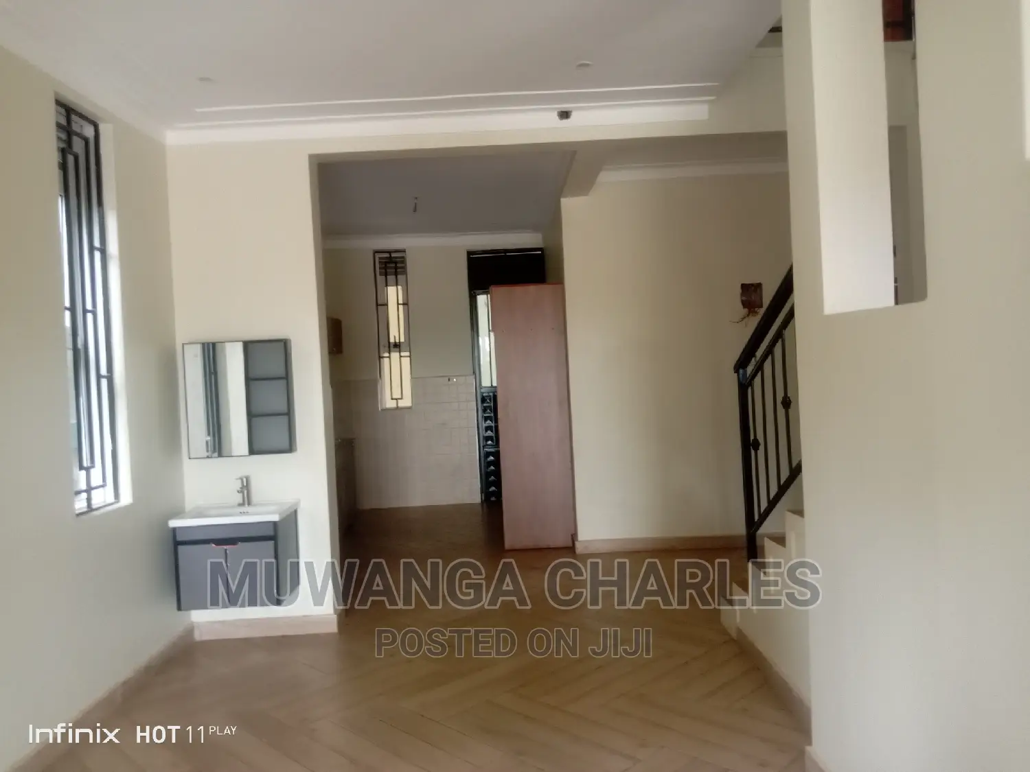 5bdrm Duplex in Fs Properties Ltd, Central Division for sale