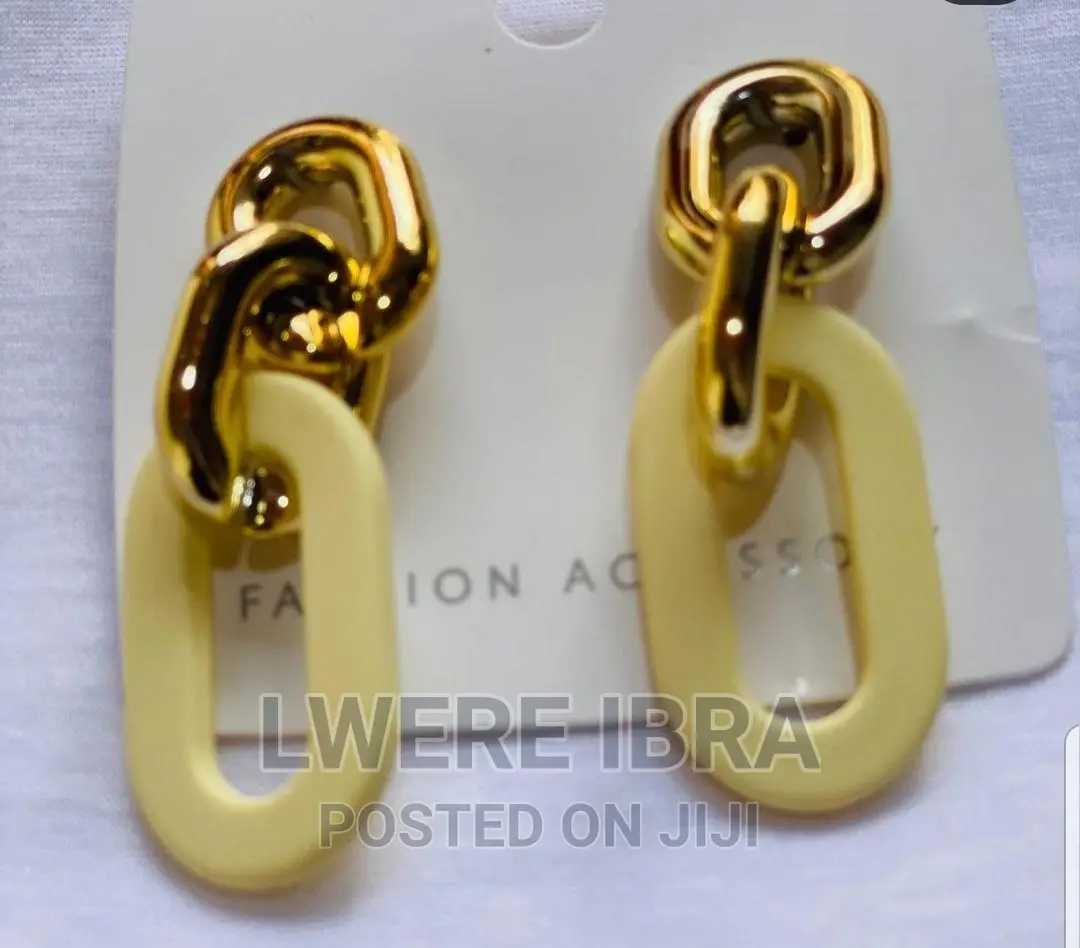 Classic Trending Earrings