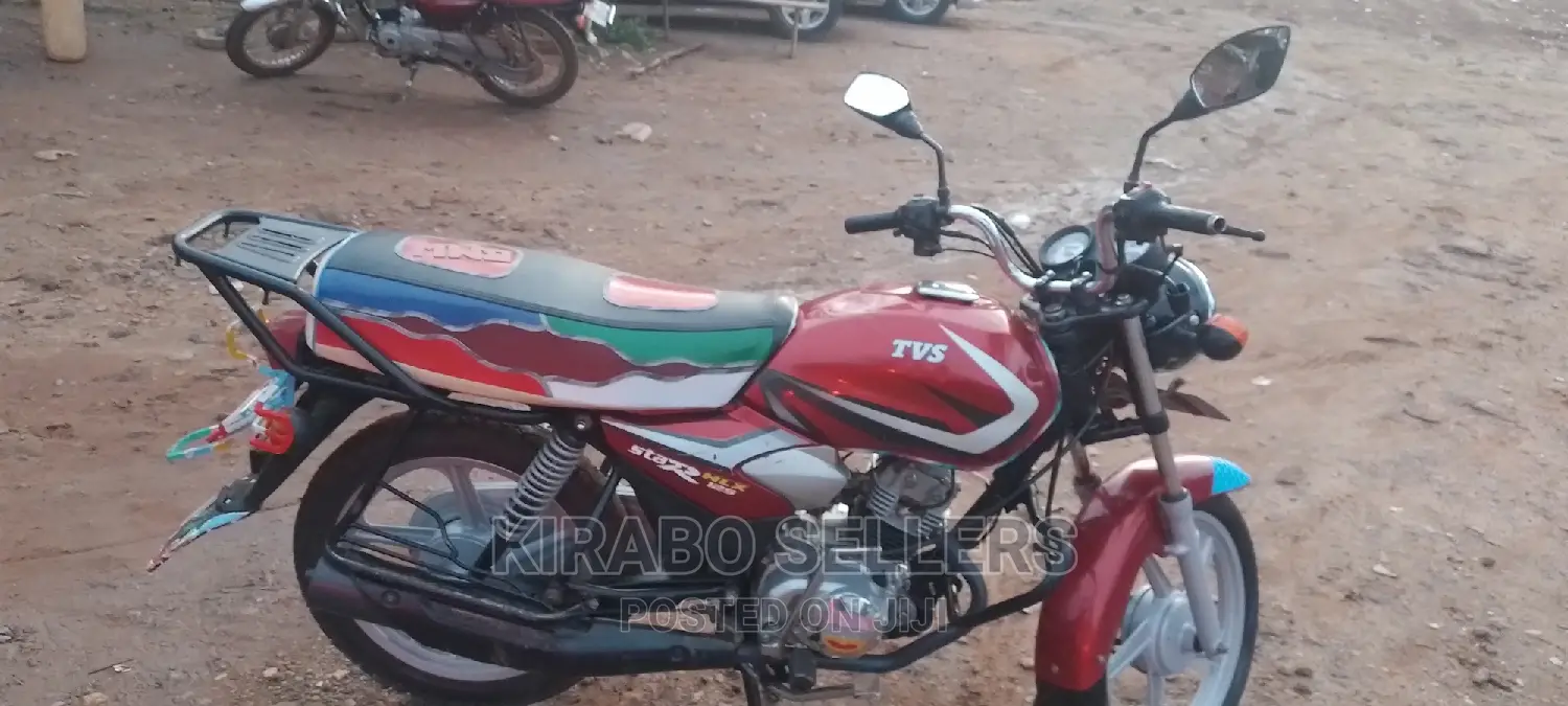 New TVS HLX 125 2023 Red