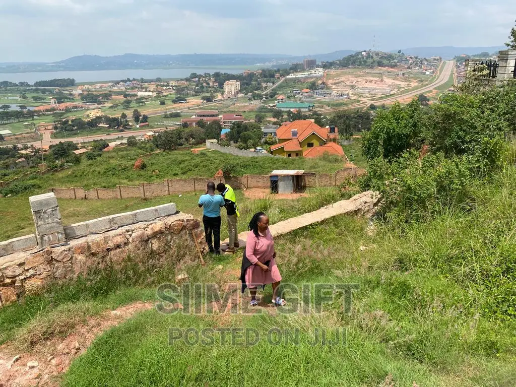 Entebbe-Kigo Land for Sale 65 Decimals