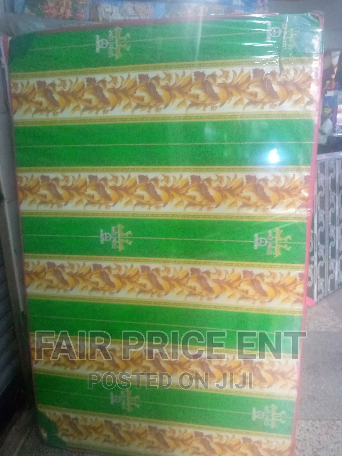 Mattress Sealed Cover.4x6x6inches.( Brown)