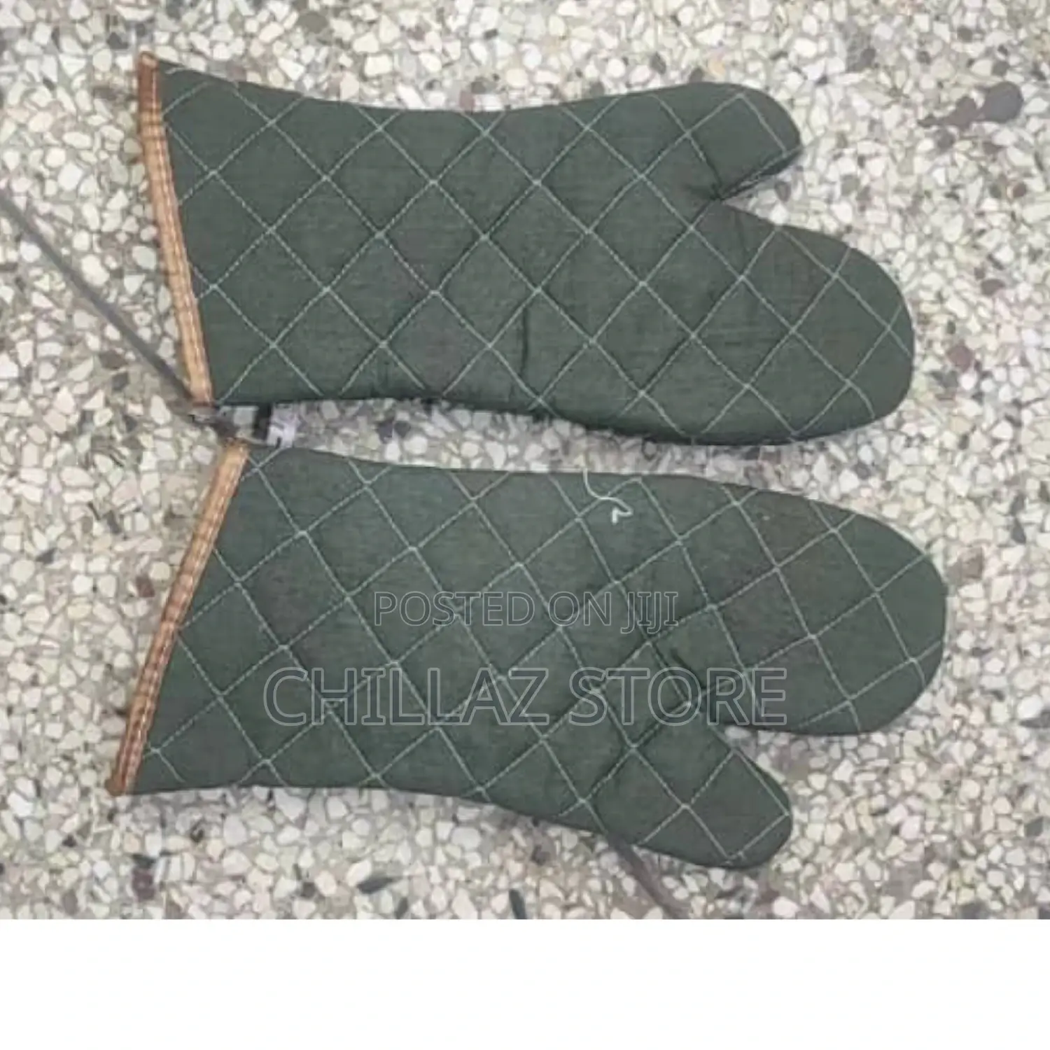 1 Pair Oven Mitt Heat Resistant Kitchen Gloves.