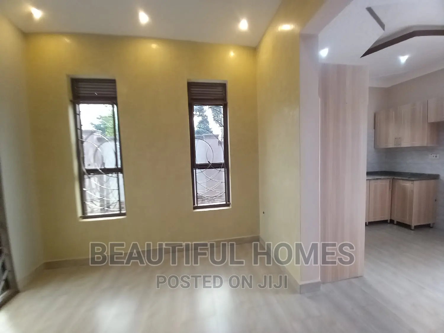 Furnished 4bdrm House in Kira for sale