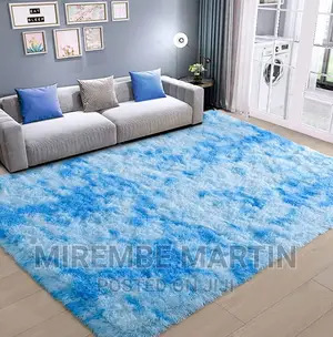 Classic Center Carpet
