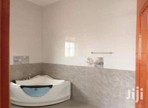 Mansion In Kira On Deals