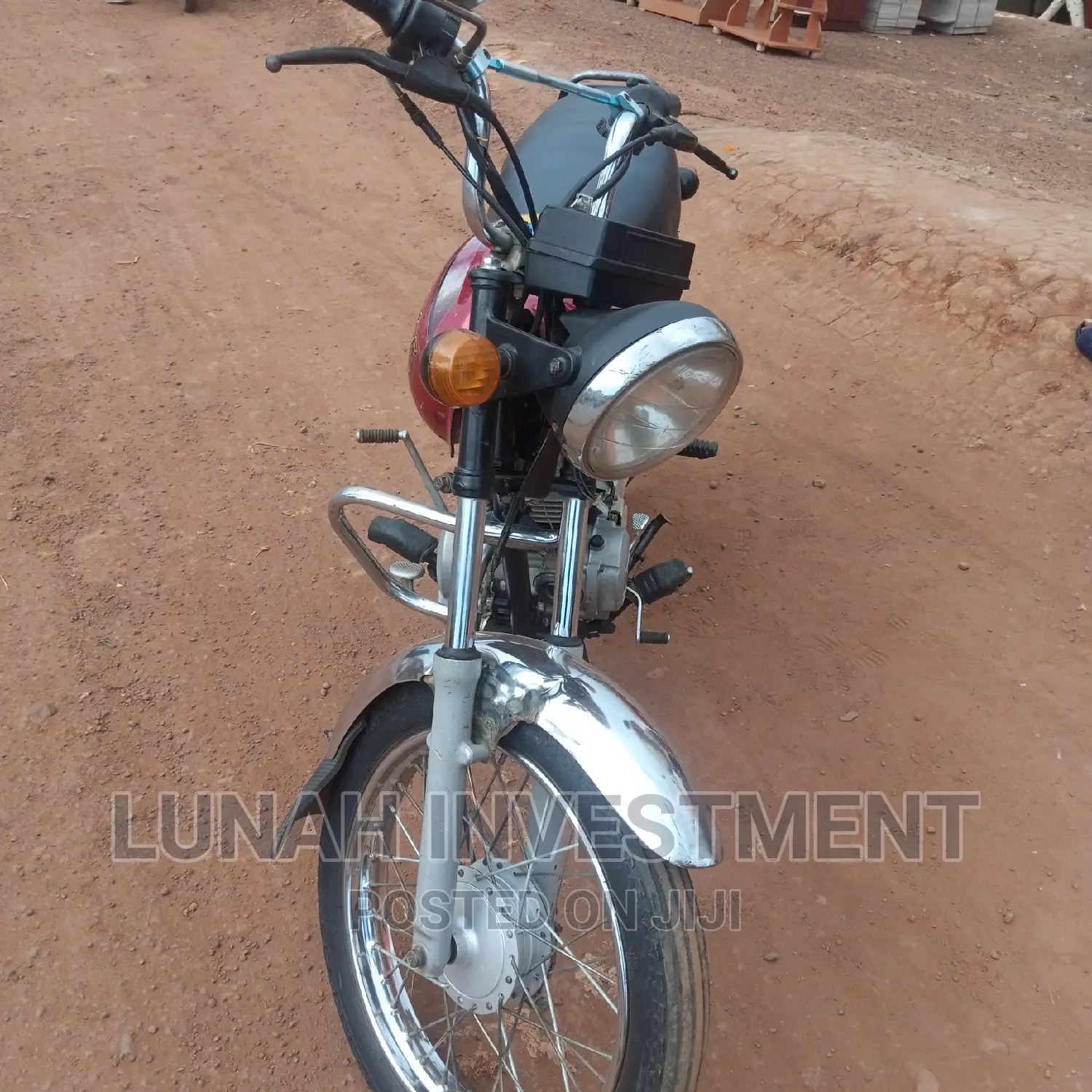 Bajaj Boxer 100 2019 Red