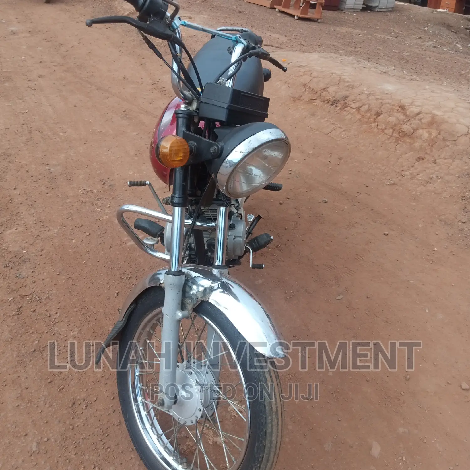 Bajaj Boxer 100 2019 Red