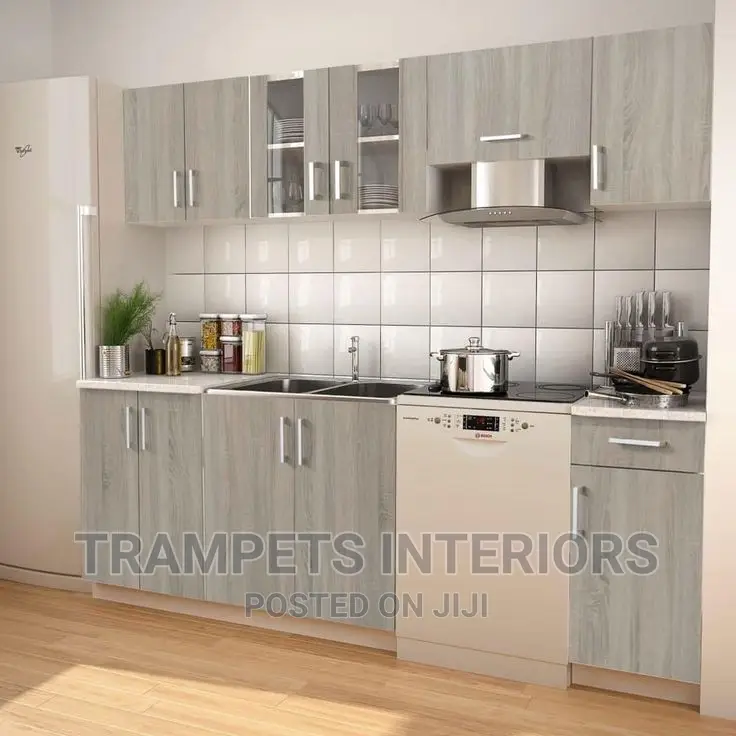 Kitchen Cabinets/ Min Cabinets