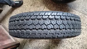 205r16 Goodyear