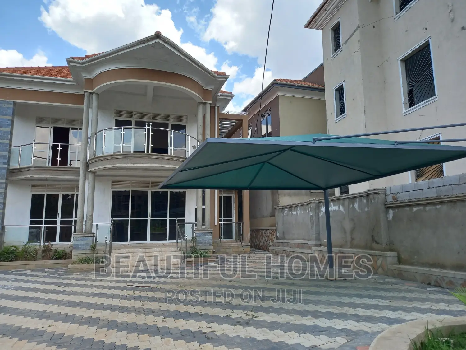 Furnished 5bdrm Mansion in Kyanja Corporate, Nakawa for sale