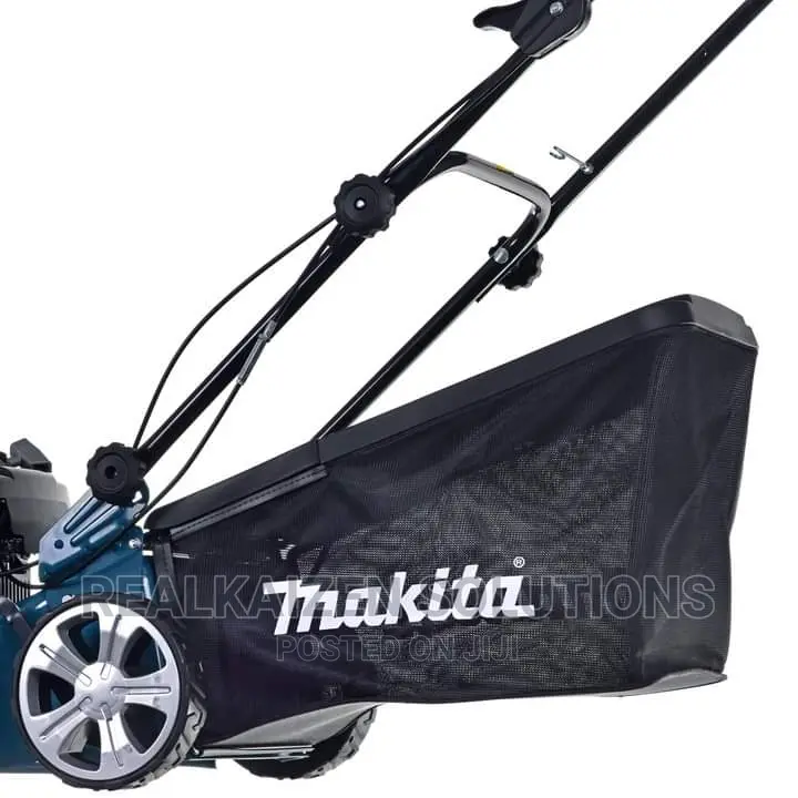 MAKITA 4 Stroke Petrol Powered Briggs and Stratton Lawnmower