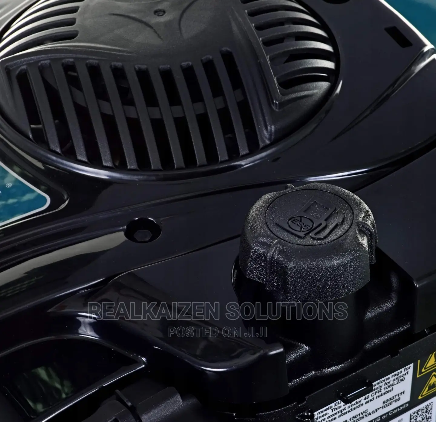 MAKITA 4 Stroke Petrol Powered Briggs and Stratton Lawnmower