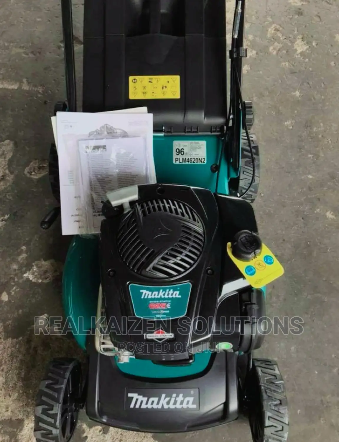 MAKITA 4 Stroke Petrol Powered Briggs and Stratton Lawnmower