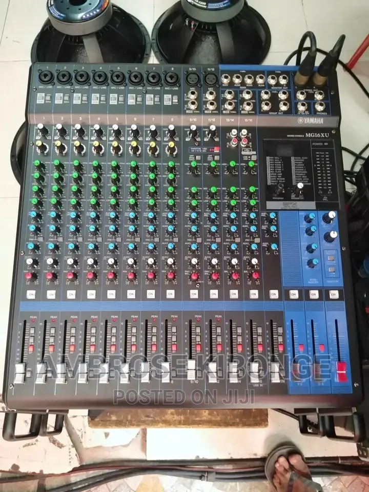 Yamaha MG16-XU Digital Effects 16channels USB Mixing Console