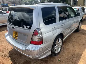 Subaru Forester 2005 Silver