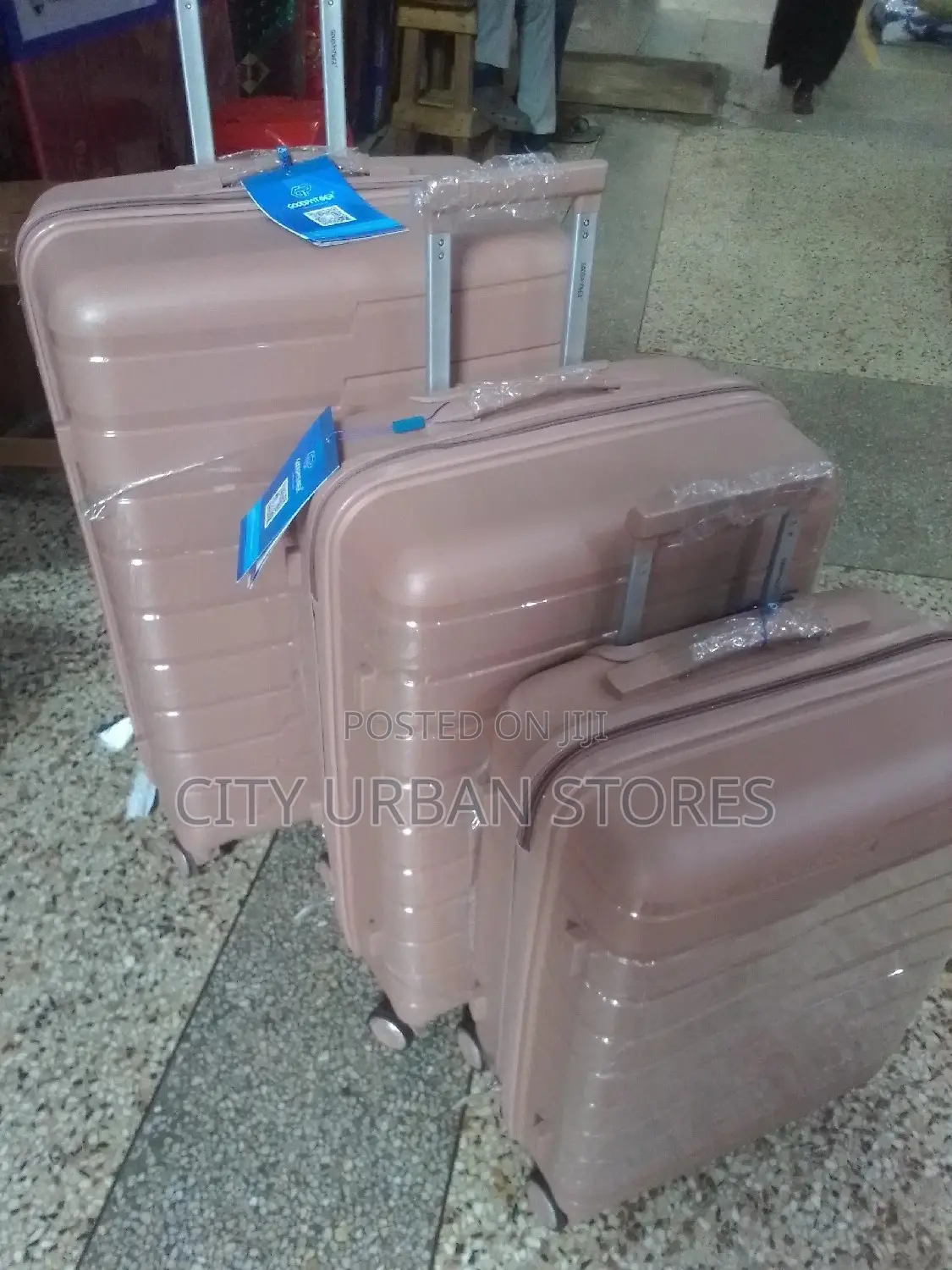 Good Partner Plastic Rubber Suitcase