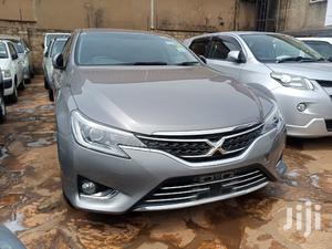 Photo - Toyota Mark X 2014 Gray