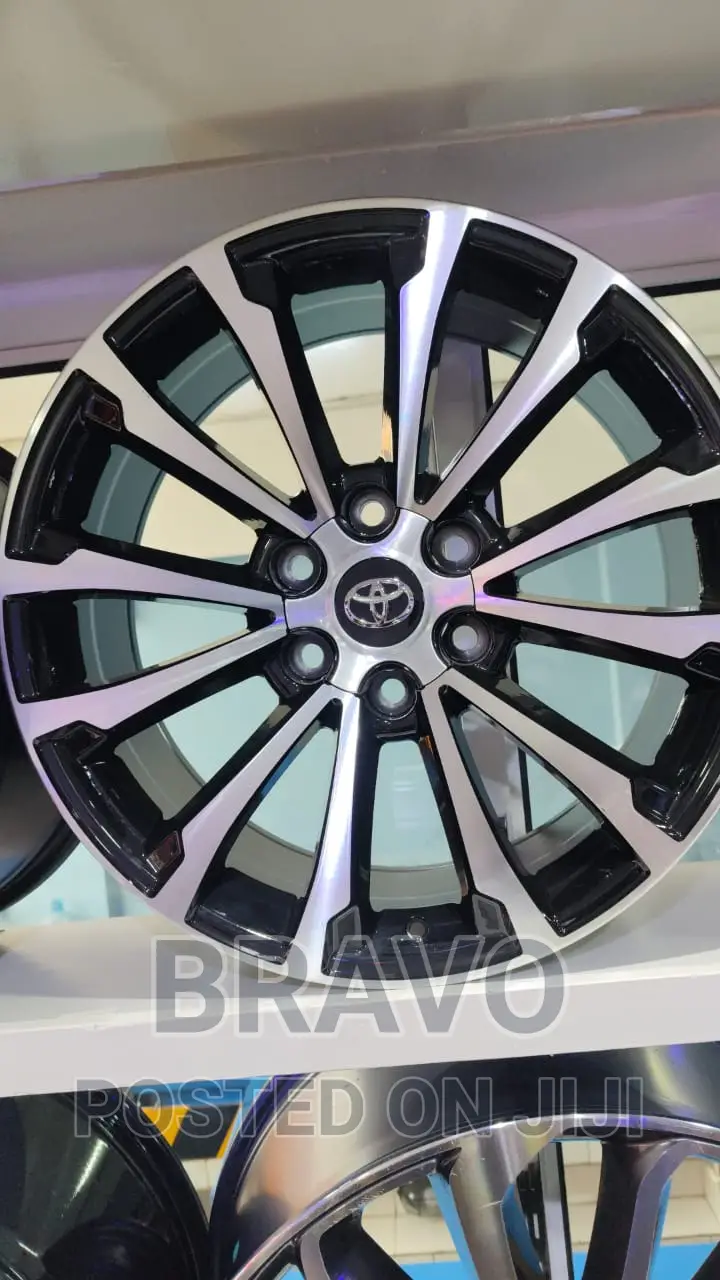 Brand New Rims Size 22 for Prado.