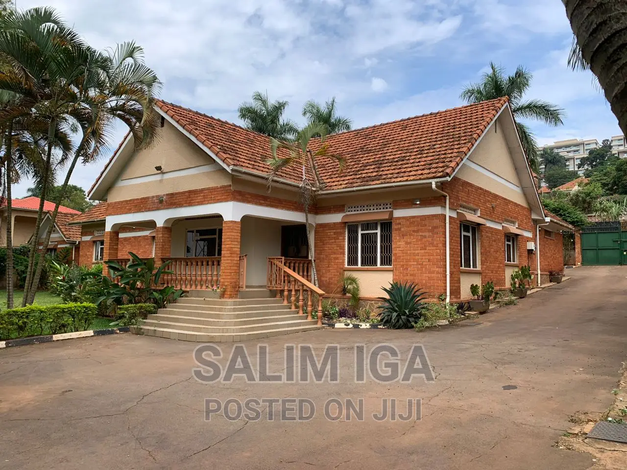 4bdrm Bungalow in Kololo Property, Central Division for rent