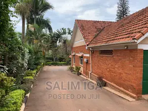 4bdrm Bungalow in Kololo Property, Central Division for rent