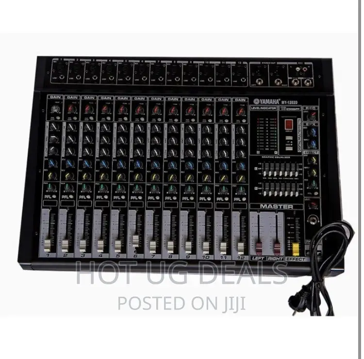 Yamaha 12-Channel Amplified Mixer - Black