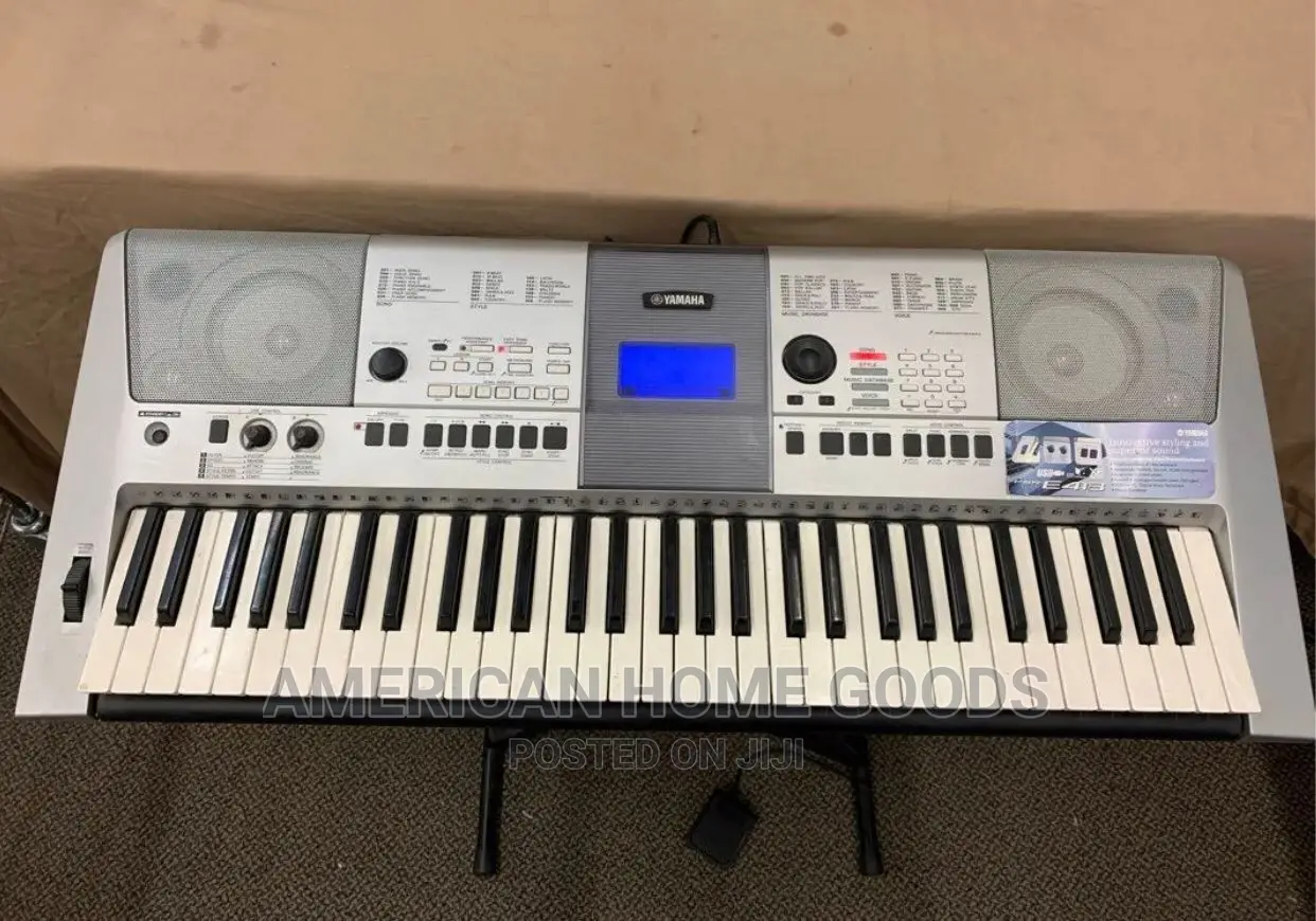 Yamaha PSR 413 Professional Keyboard 61 Keys