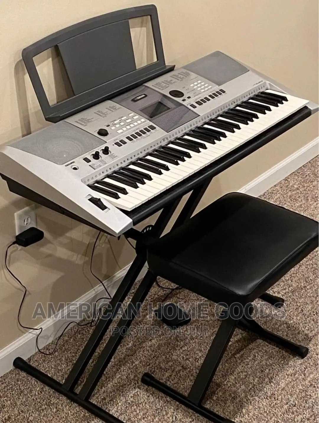 Yamaha PSR 413 Professional Keyboard 61 Keys