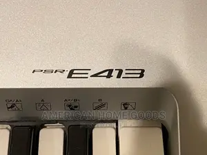 Yamaha PSR 413 Professional Keyboard 61 Keys